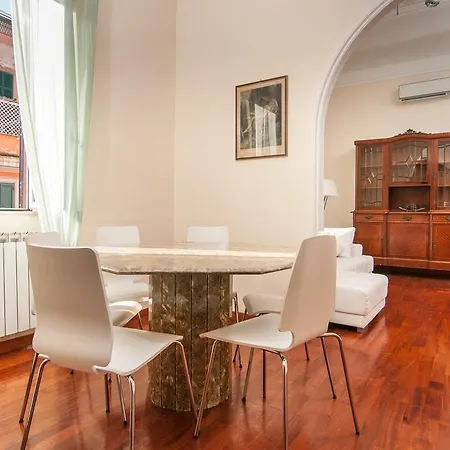 Mat's House Apartment