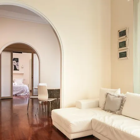 Mat's House * Rome